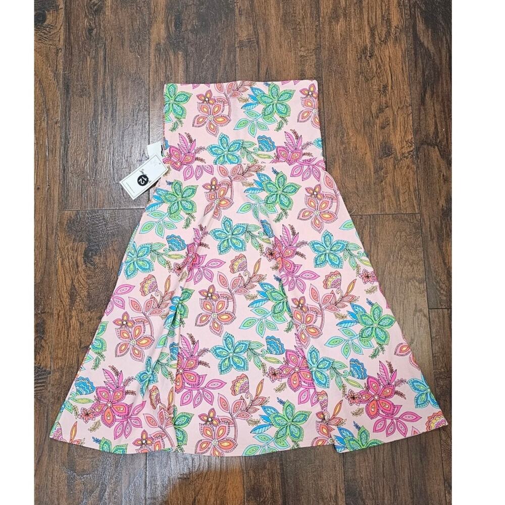 Southwind Laguna Dress Size Small New Pink Floral UPF 50